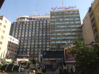 IRAN : Téhéran
Hôtel Enghelab