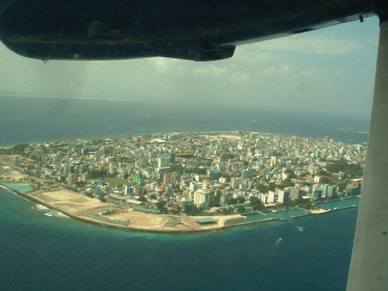 survol de la capitale Malé