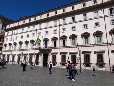 Palazzo Chigi qui abrite la présidence du Conseil des Ministres