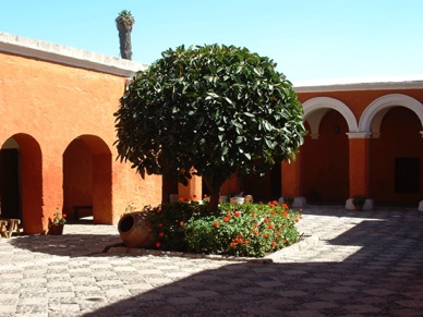 Couvent Santa Catalina, fondé en 1580, qui s'étend sur plus de 2 hectares