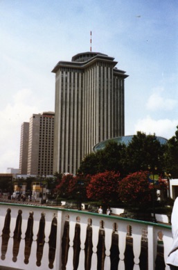 D&eacute;part du quai &agrave; bord du Cajun Queen