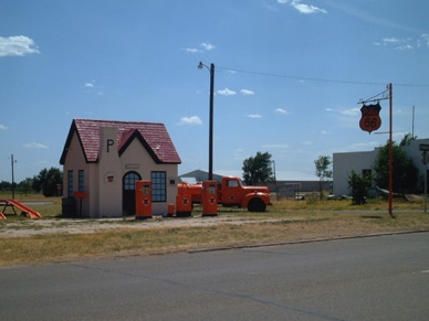 Station essence Phillips 66, la première du Texas