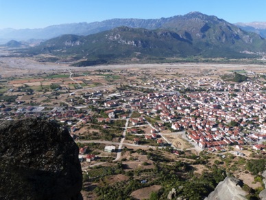 Vue sur la ville de KALAMBAKA