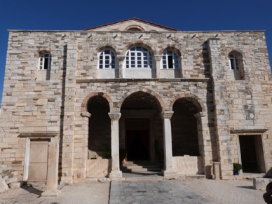 Eglise byzantine de la Panaghia Ekatontapiliani dédiée à la Vierge