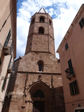 Cathédrale Santa Maria construite à différentes époques