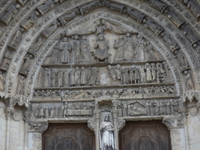 tympan du portail central de la cathédrale (scène du jugement dernier)