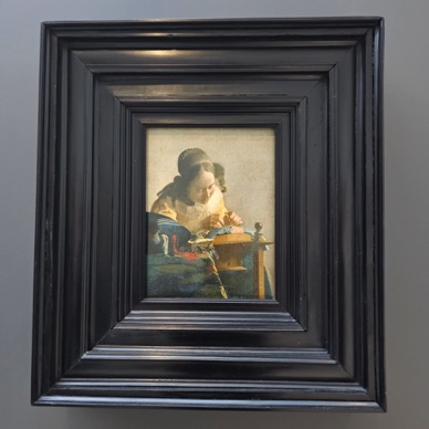 La dentellière de Vermeer
tableau prêté pendant un an par le Musée du Louvre de Paris