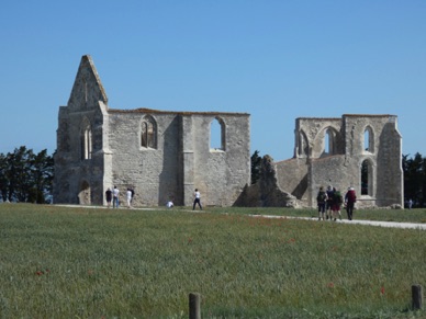 Abbaye cistercienne "Notre Dame de Ré" dite "des chateliers"  - XIIeme siècle