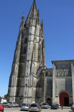 SAINTES
Basilique Saint Europe