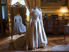 Robe port&eacute;e par la Marquise de Vibrage lors de son mariage en 1994