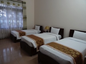 VIETNAM : Trai
H&ocirc;tel Moonlight
notre chambre