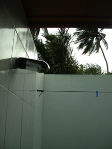 la douche ext&eacute;rieure