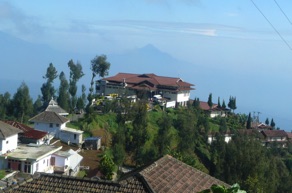 JAVA : Surabaya
Brom cottages