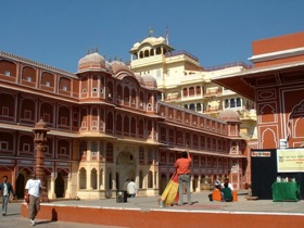 le Palais de la Lune, demeure actuelle du Maharadjah de Ja&iuml;pur