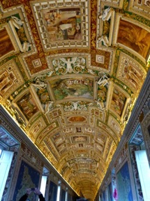 la Galleria elle carte geographiche d&eacute;cor&eacute;e de cartes du 16&egrave;me si&egrave;cle
