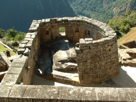 le Temple du Soleil qui est l'unique b&acirc;timent circulaire du site