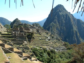 Tr&egrave;s belles vues d'ensemble de ce site magnifique qui est le monument pr&eacute;colombien le plus spectaculaire d'Am&eacute;rique du sud