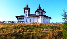 et son monast&egrave;re
