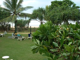 BENTOTA : vue depuis notre chambre d'h&ocirc;tel