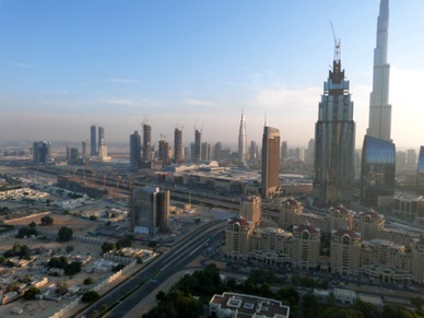 Vues sur Burj Khalifa et Dubaï Mall depuis le 33ème étage d'un immeuble