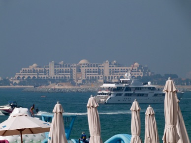 la Palme depuis la plage Jumeirah