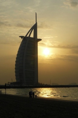 EMIRATS ARABES UNIS
Duba&iuml;