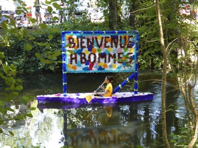 D&eacute;but du d&eacute;fil&eacute;