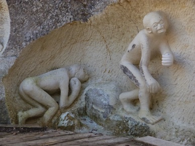 FRANCE
Port d'Envaux (17)
Les Lapidiales