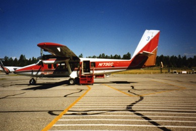 D&eacute;part en avion pour le survol du Grand Canyon
