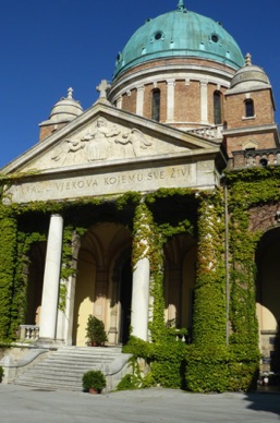 le cimeti&egrave;re de MIROJOG