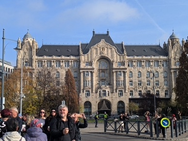 Palais Gresham abrite aujourd'hui un h&ocirc;tel de luxe