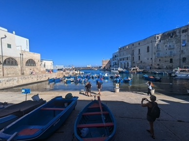 MONOPOLI
son port pittoresque