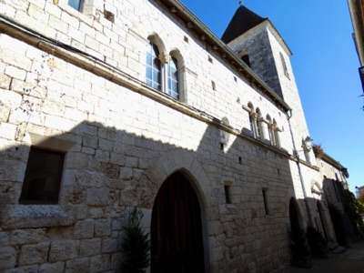 Maison de l'Abescat (&eacute;v&ecirc;ch&eacute; en occitan)