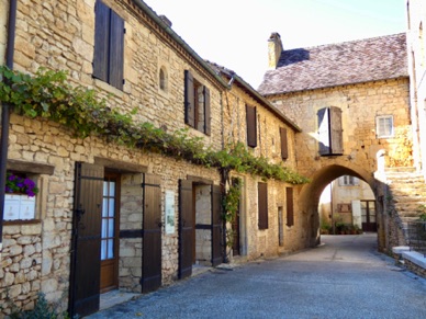 Porte du XIIe si&egrave;cle