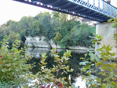 SAINT LEON SUR VEZERE