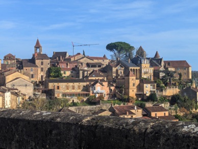 BELVES
le village "aux sept clochers"