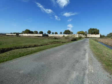 BROUAGE :
ville entour&eacute;e de remparts