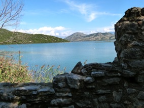 Tr&egrave;s joli point de vue sur le Lac de Butrint