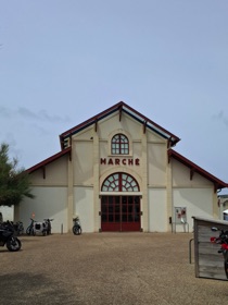 MIMIZAN PLAGE
March&eacute;