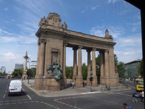 entr&eacute;e dans le quartier de Charlottenburg