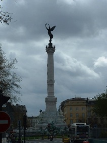 Colonne des Girondins 
(43 m)