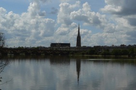 le Pont de Pierre (ou Pont Napol&eacute;on)