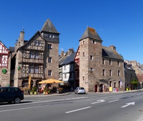 TREGUIER : capitale évêché du Trégor TREGUIER : capitale évêché du Trégor