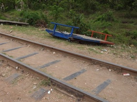 CAMBODGE
Train de bambou