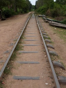 CAMBODGE
train de bambou