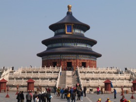 la rotonde du Temple du Ciel juch&eacute;e sur une triple terrasse circulaire