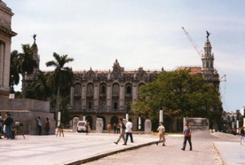 le Gran Teatro Garcia Lorca plus commun&eacute;ment appel&eacute; l'Op&eacute;ra date de 1838