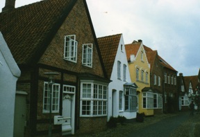 TONDER