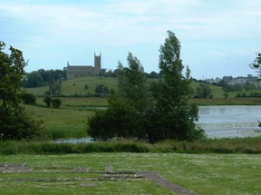 vue depuis la rivi&egrave;re Quoile