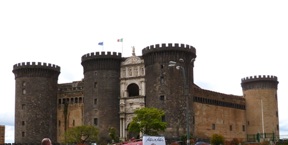 Castel Nuovo ou ch&acirc;teau des Rois d'Anjou